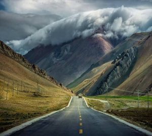 Road to Gilgit Baltistan