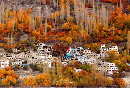 Hunza Autumn Travel