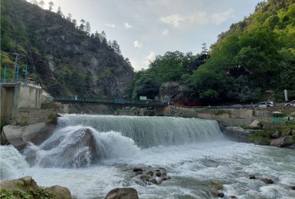 Kutton Waterfall Jagran