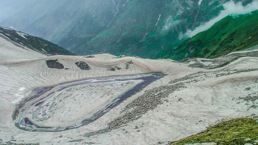 Ansoo Lake Trek
