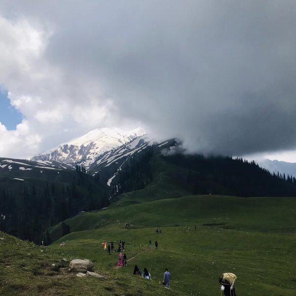 Naran Vacations trips karachi