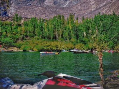 Upper Kachura Lake