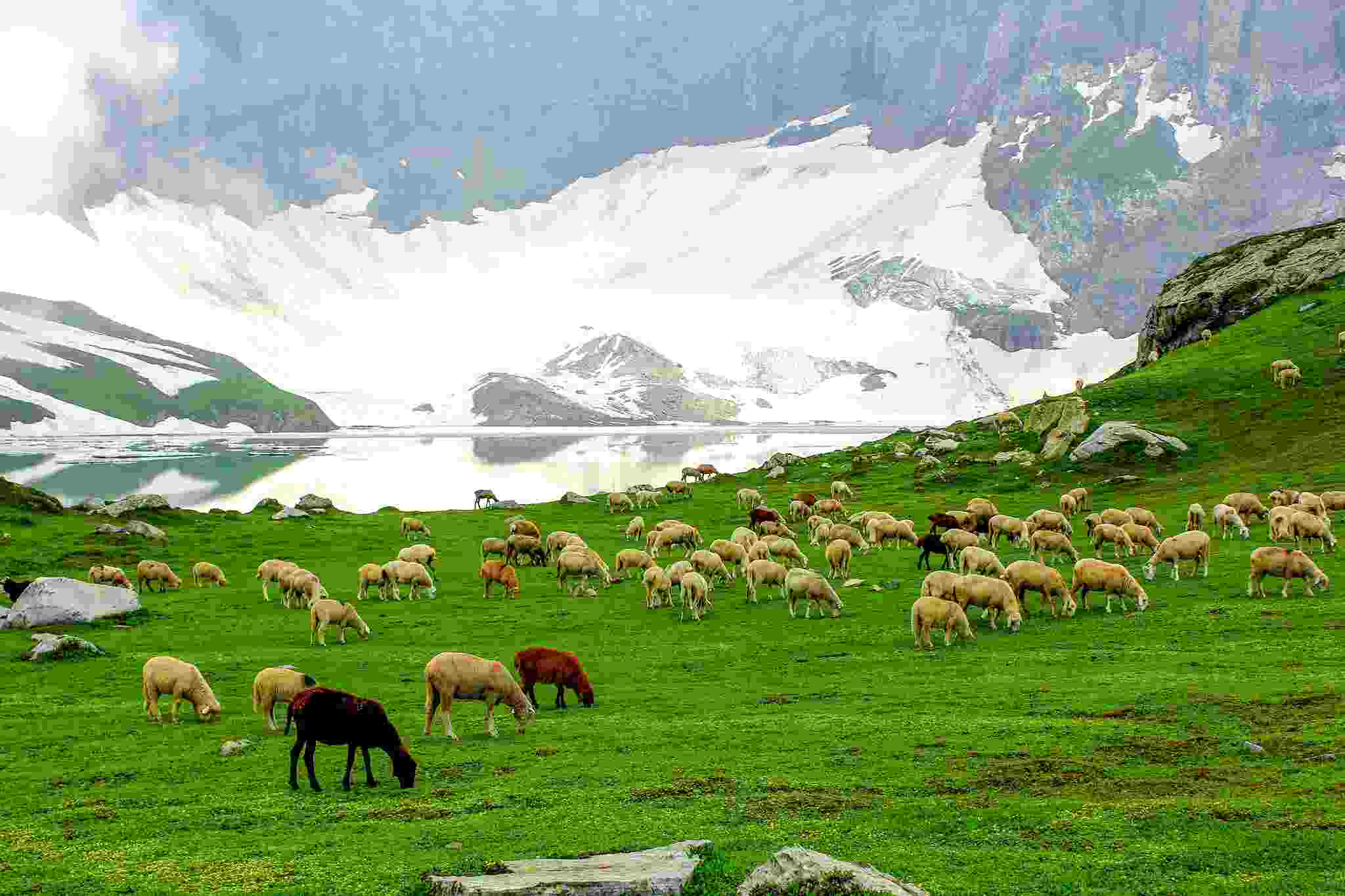 Ratti Gali Lake Kashmir